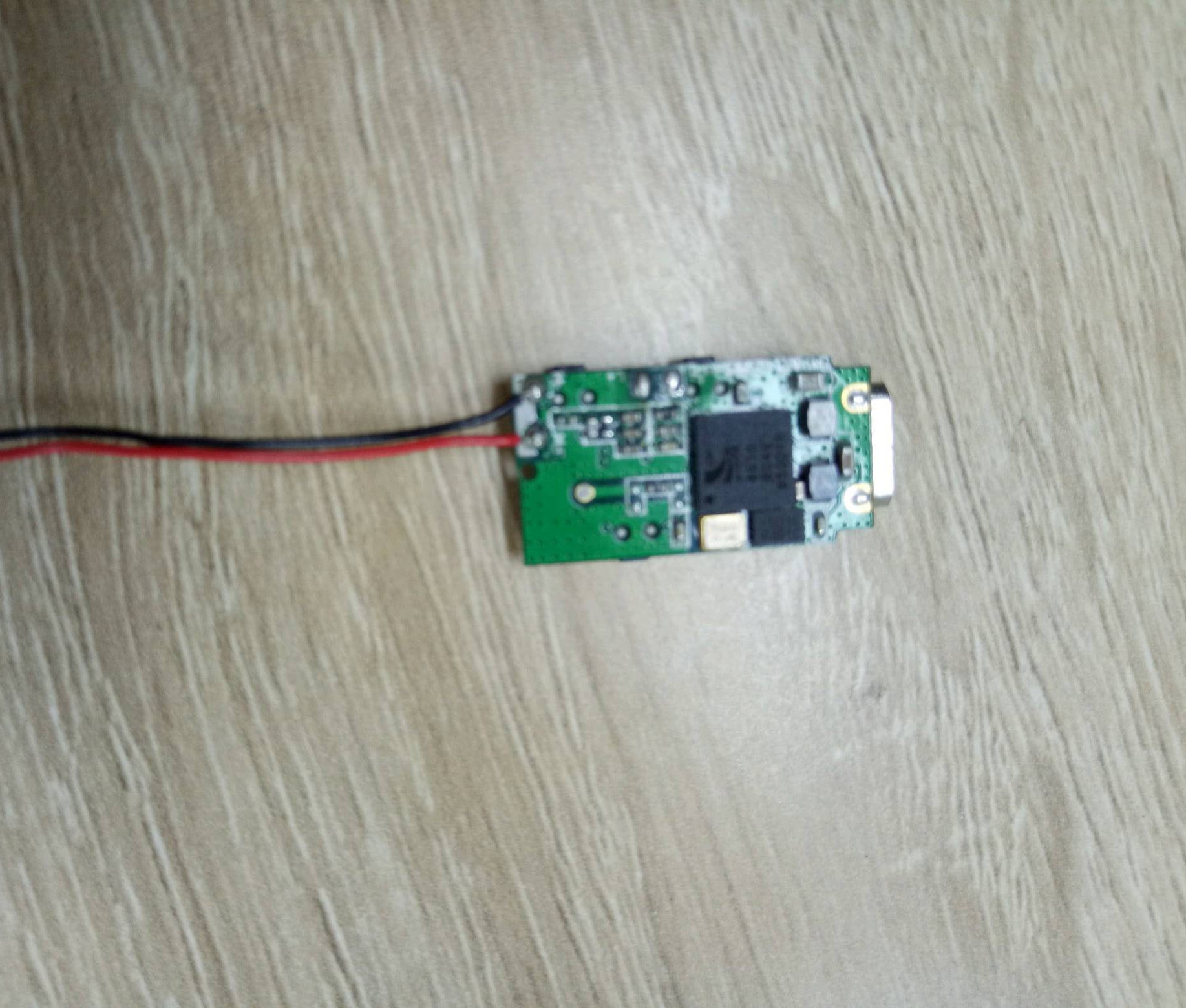 藍(lán)牙模組BGA芯片底部填充膠應(yīng)用